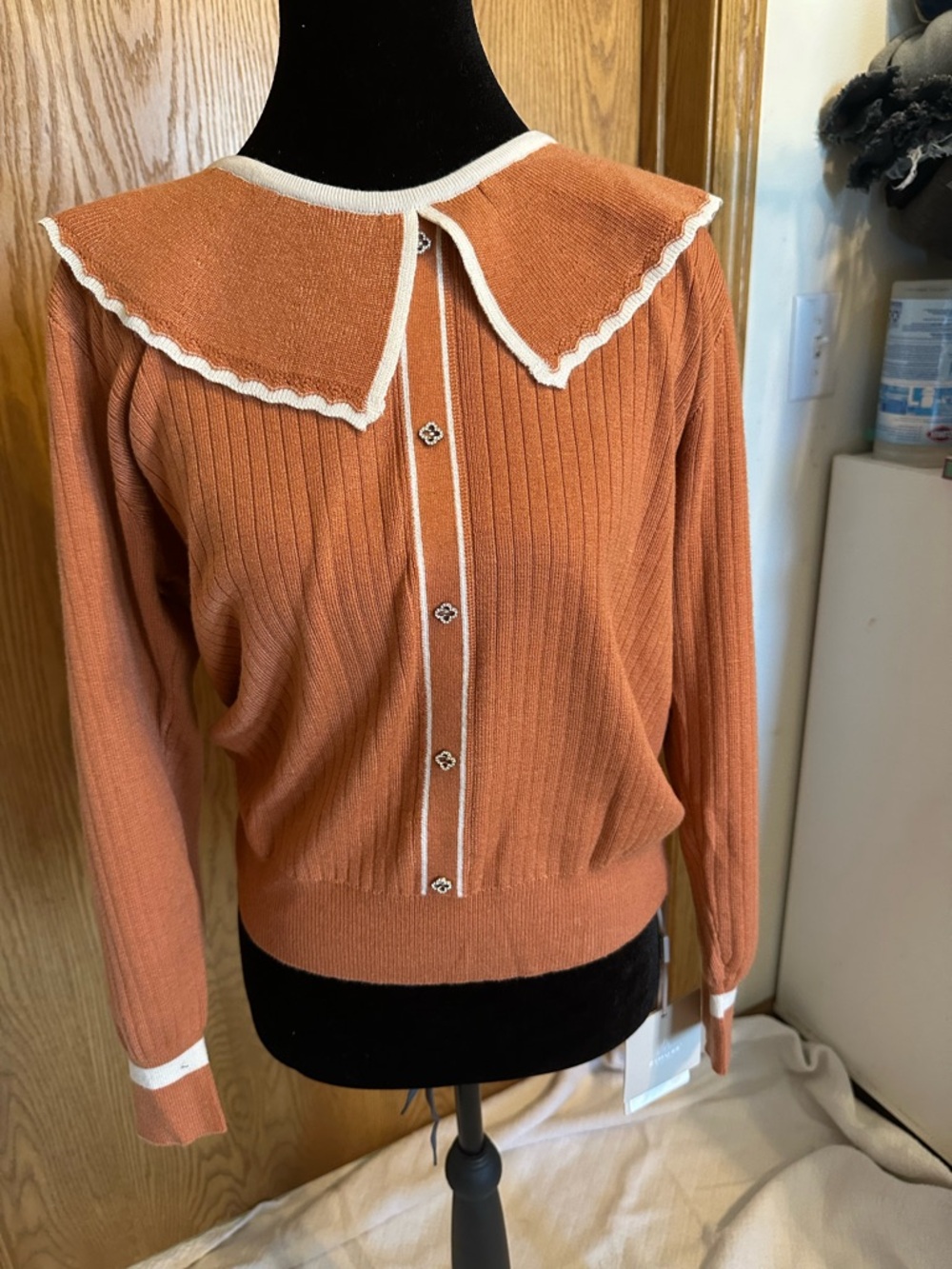 Rust Ribbed Button-Front Sweater with Contrast Peter Pan Collar